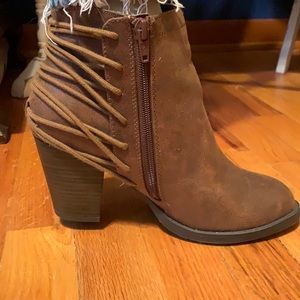 Women’s Candies Booties